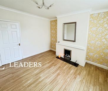 2 bedroom townhouse to rent Cecil Avenue, Stoke-on-Trent, Staffords... - Photo 2