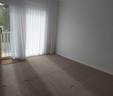 Central Corrimal Townhouse - Photo 4