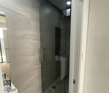 Modern Townhouse Waiting for You&excl; - Photo 3