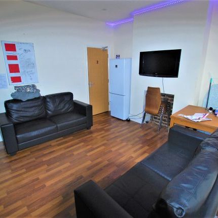 22 Ashdell Road, Broomhill - Photo 1