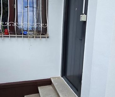 Iancului-str.Matasari,sediu pro tv,5min metrou,pretabil firma! - Photo 5