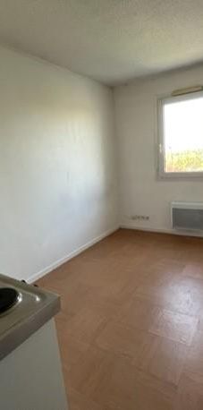 Location Appartement 1 pièce 12m² TOURS 37200 - Photo 2