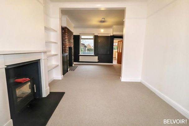 3 bedroom end of terrace house to rent - Photo 1