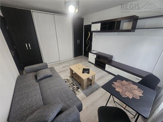 Apartament 2 camere Florilor - Photo 1