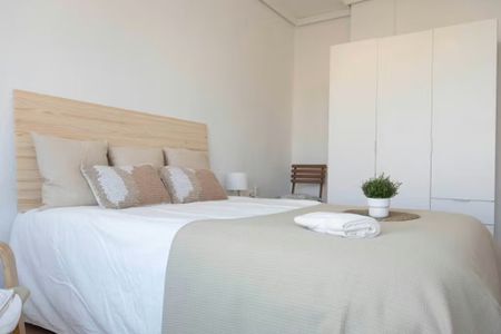 Carrer de Mistral, Valencia, Valencian Community 46020 - Photo 5