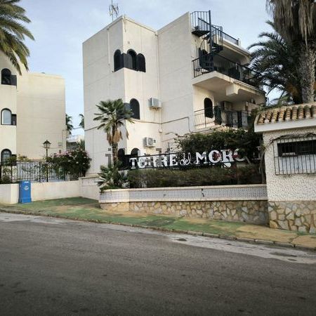 Alquiler de piso en Urbanizacion Torre del Moro - Photo 1