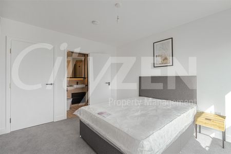 17 Pavana Square, London - Photo 2