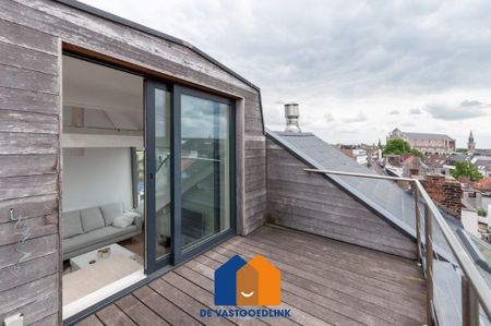 Bemeubelde loft met fenomenaal zicht over Gent - Foto 3