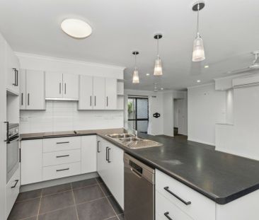 2 Pincer Court, Bushland Beach - Photo 3