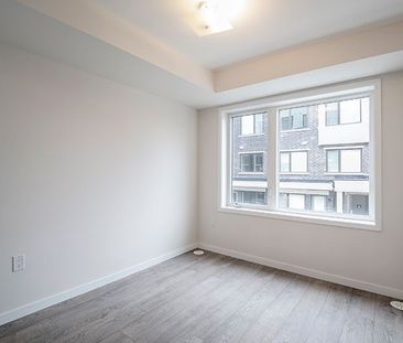 For Lease - 300 Alex Gardner Circle Unit# 61, Aurora, Ontario - Photo 5