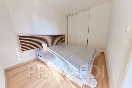 Location Appartement 2 pièces 32m² BEAUSOLEIL 06240 - Photo 3