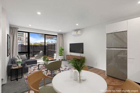 43 New Brighton Road, Shirley - Photo 4