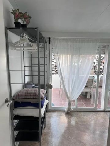 Carrer de Quart, Valencia, Valencian Community 46001 - Photo 2