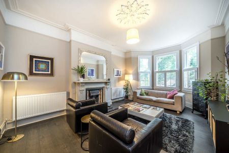 Sutton Lane North, W4 4HF, London - Photo 2