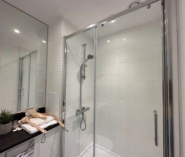 Room in a Shared Flat, Thunderer Street, E13 - Photo 6