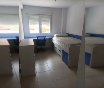 Room in a shared 2-bedroom apartment for rent in Orcasur, all bills... - Foto 3