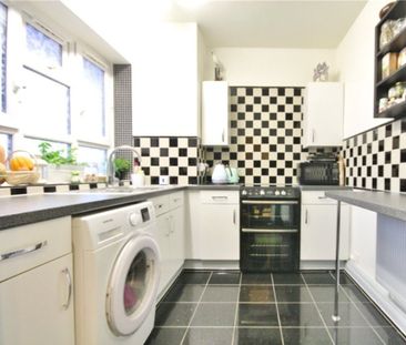 2 Bed Flat, Elstead House, SW2 - Photo 5