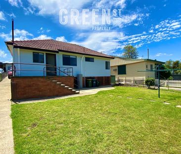 Charming Family Home in the Heart of Kotara - Photo 5
