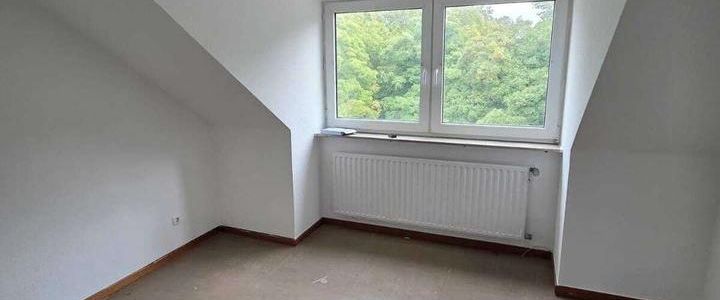 *Dachgeschosswohnung zentral gelegen* - Photo 1