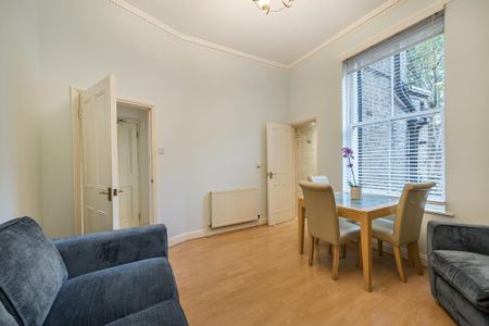 2 bedroom apartment to rent - Photo 3