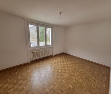 Joli appartement de 3 pièces avec balcon et ascenseur - Photo 2