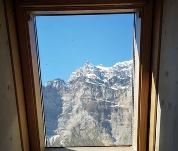 APPARTEMENT 21/2 PIÈCES MANSARDÉ À NETSTAL (GL), MEUBLÉ, TEMPORAIRE - Foto 1