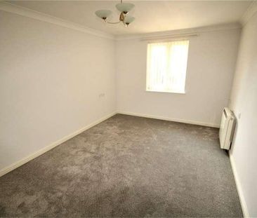 Harefield Road, Uxbridge, UB8 - Photo 1