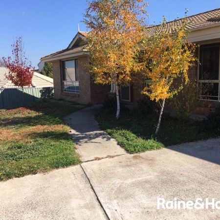 Family Home - Windradyne - Available 08/12/2025 - Photo 4