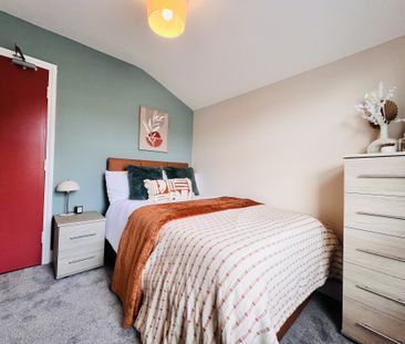 BEDROOM 2 – MEDIUM DOUBLE ENSUITE - Photo 6