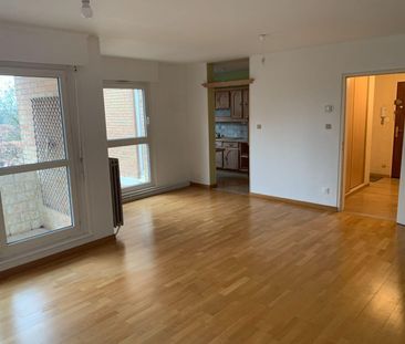 SAINT SAULVE, avenue du Dteur Schweitzer, appt type III offrant: Ha... - Photo 6