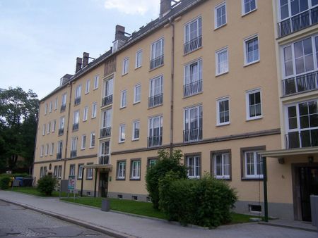 Helle 3-Raum-Wohnung mit Balkon - Foto 3