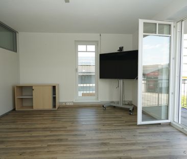 Helle Wohnung in Seekirchen, Balkon, Parkplatz - Photo 1