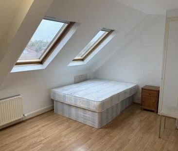 Studio to rent - Photo 6