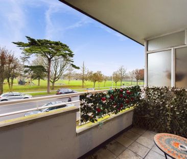 2 bedroom apartment to rent - Photo 6