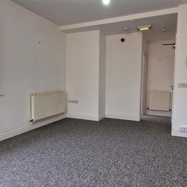 1 bed apartment to rent in Husseys Lane, Kington - Photo 1