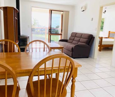 Executive apartment with views - Photo 5