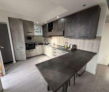 Casa a Bizzarone in Via Vittorio Veneto - Photo 2