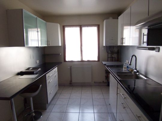 Maison à louer - REIMS -CLAIRMARAIS - Photo 1