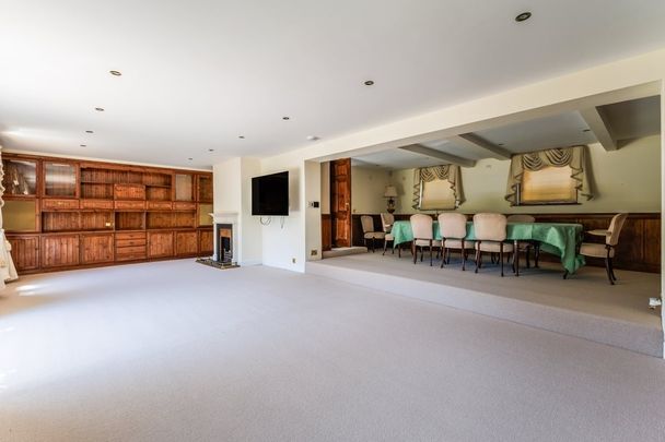 5 bedroom detached house to rent - Photo 1