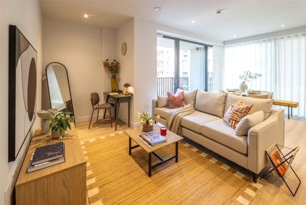 Aviator Drive, NW2, London - Photo 1