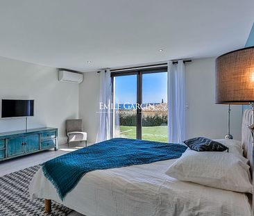Villa contemporaine à la location - Grimaud / Beauvallon - Vue mer panoramique - Photo 2