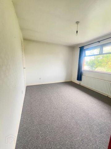 17 Alexandra Crescent, Larne, BT40 1NE - Photo 4