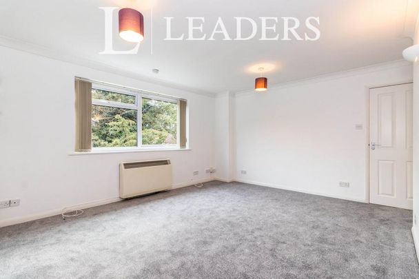 1 bedroom apartment to rent East Lodge, Epsom Road, Leatherhead, KT22 - Photo 1