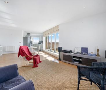 3 bedroom apartment to rent - Photo 5