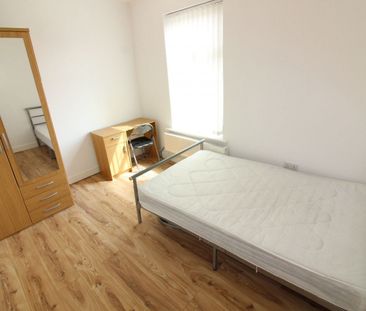 Crown Street, PRESTON, Lancashire PR1 2RU - Photo 4