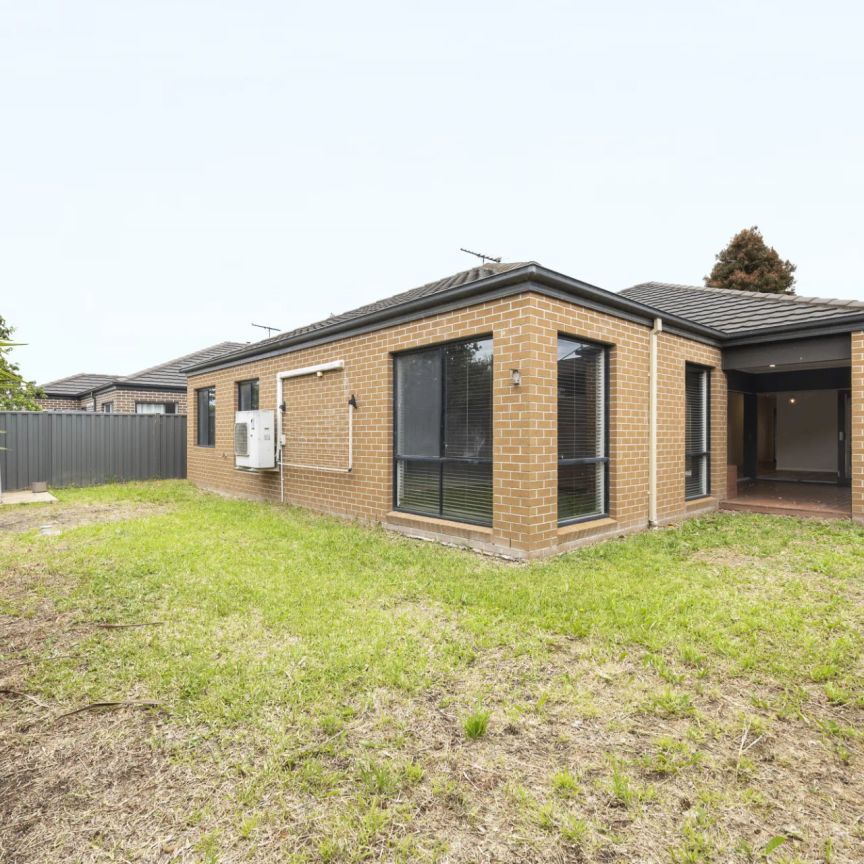 Modern Family Living in the Heart of Manor Lakes - Photo 1