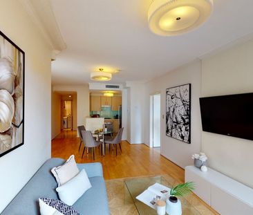 Sunny 1-Bedroom Apartment with New Carpet in Prime Waterloo Location - Photo 6