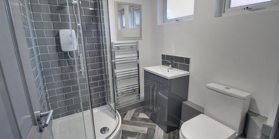 Cross Hedge Close Room 5 - Photo 3