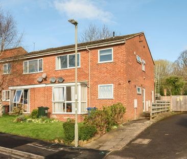 2 bedroom maisonette to rent - Photo 2