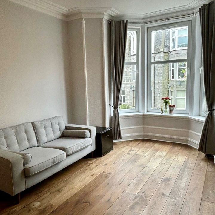 1 Bed Flat, Great Western Place, AB10 - Photo 1